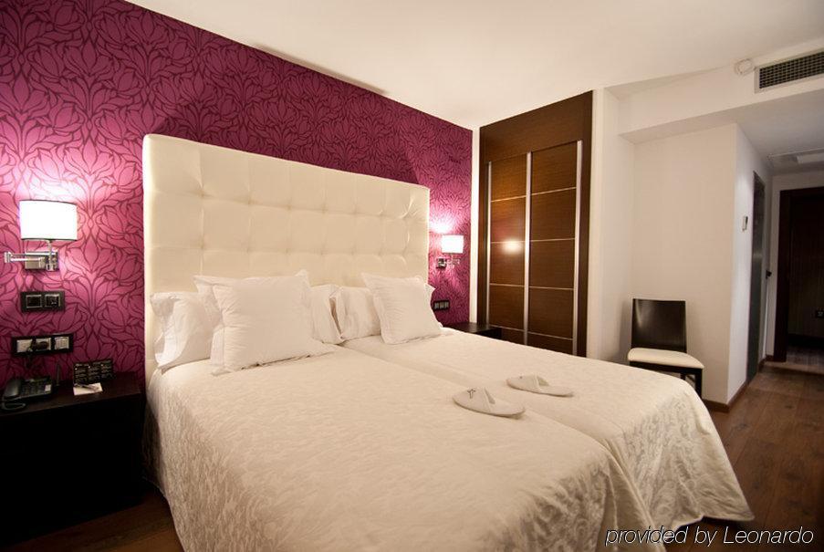 Hotel Infanta Leonor Écija Chambre photo