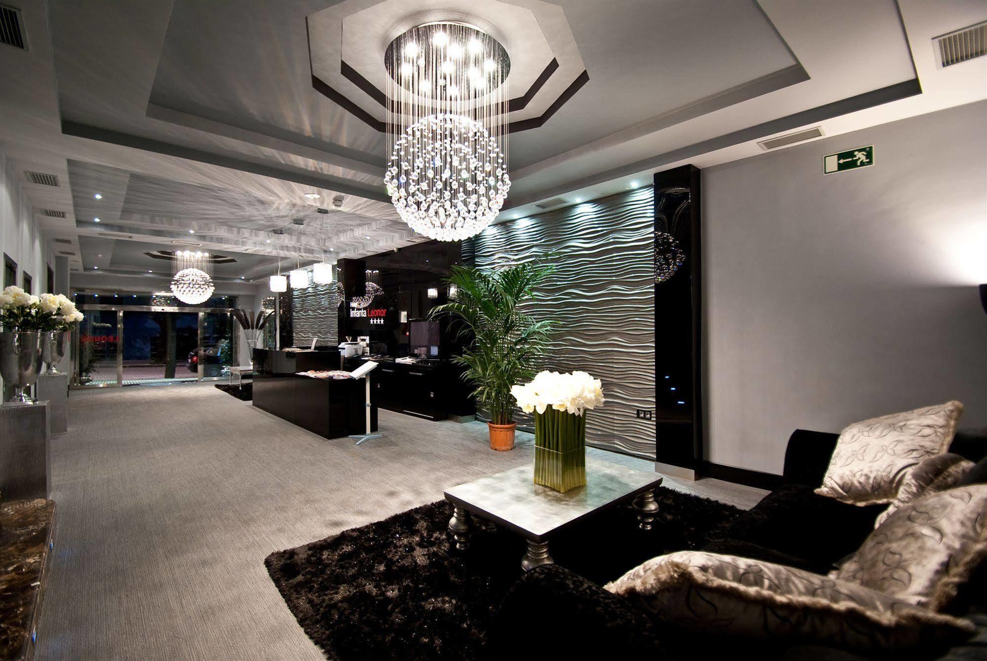 Hotel Infanta Leonor Écija Extérieur photo